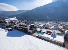 Hotel Habicht – hotel w mieście Fulpmes