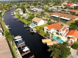 Water Views & Community Pool - Condo Casa Marbella - Roelens Vacations