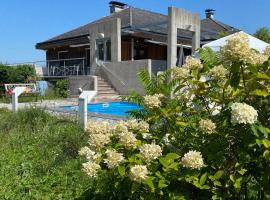 Gemütliches Haus in Seewalchen am Attersee, lacný hotel v destinácii Seewalchen