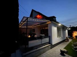 N&oacute;ra Apartman