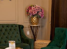 Royal Max hotel & spa, hotel v destinaci Almaty