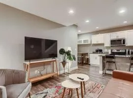 Central Park - 28th Place Apt