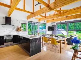 Mizuho Chalets by HHG