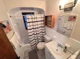 Urban Chic South City Retreat