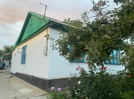 Kyrgyz Apple Haven, hotel in Bosteri