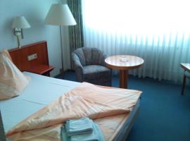 Hotel Trias, hotel v destinaci Karsdorf