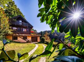 Chalet FOREST Villa, cabaña o casa de campo en Kamnik
