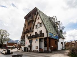 HOTEL DES NEIGES, отель в Ле-дез-Альп