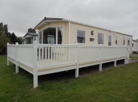 8 Berth on Southview Bowness Central Heated, apartment in Lincolnshire