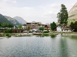 POST Family Resort, hotel di Unken