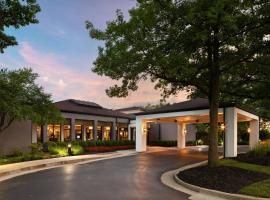 Courtyard Cincinnati Blue Ash, hotel near Blue Ash Commons Shopping Center, Blue Ash