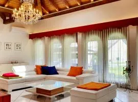 Luxuriöse Villa Romantica