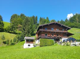 Ferienwohnung Ehrensberger, casă de vacanță din Brixen im Thale