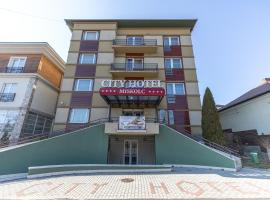 City Hotel Miskolc โรงแรมในมิชโคลซ์