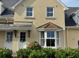 Faithlegg Estate, Mews Holiday Home, Waterford, cottage in Waterford