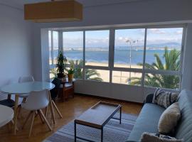 Apartamento en Sada en primera línea de playa, logement avec cuisine à Sada