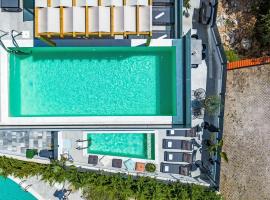 Villa 8 Eight with 2 pools - Srima Vodice, hôtel à Srima