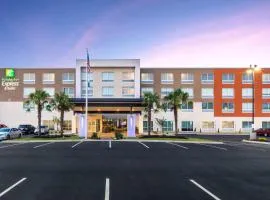 Holiday Inn Express & Suites - Greenville - Taylors by IHG