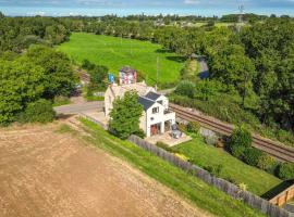 Viesnīca ar autostāvvietu Kylemore Railway Cottage pilsētā Stemforda