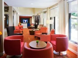 Courtyard Sacramento Airport Natomas