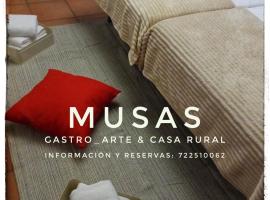 Musas Gastro Casa Rural, hotel in Valdealgorfa