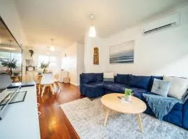 Urban Beach Shack - Steps to Grange Beach & Café