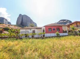 SOCRATES Ethnic and traditional Home, casa de férias em Kalabaka