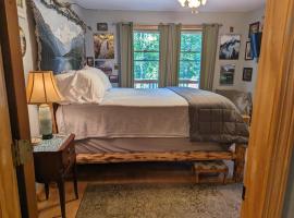 Pond Memories - National Parks Suite - Paddling Included!, hotel v destinaci Surry