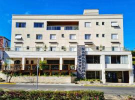 Hotel CasaBlanca, hotel en Águas de Lindóia