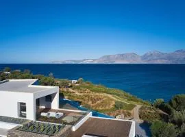 IREMIA SEAFRONT VILLA, Timeless Lifestyle