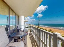 Right on the Shores, Apt 306 Condo in Flagler Beach with pool & tennis access
