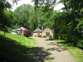 Gardeners Cottage B and B, hotel cerca de Haddon Hall, Bakewell