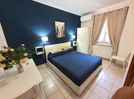 Guest House Brezza Marina: Fiumicino'da bir romantik otel