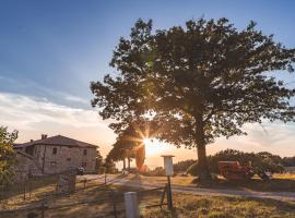 Masseria Del Bosco - Podere Palazzone, maalaistalo kohteessa Chianciano Terme