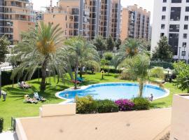 Modern apartment, Pool & Air con, San Juan Playa, Ferienwohnung in Alicante