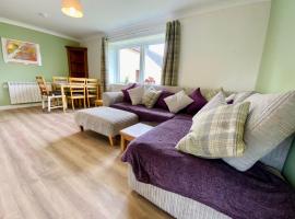 cosy town bungalow, bungalow en Inverlochy