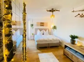 Home Cinema - Balcony - Wi-Fi & Streams