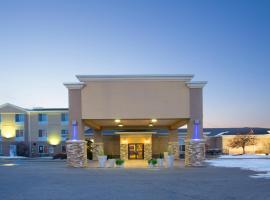 Holiday Inn Express Hotel & Suites Lexington, an IHG Hotel, hotel with parking in Lexington