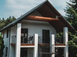 Sonyachni bungalo, casa per le vacanze a Melʼniki