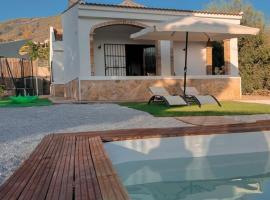 Villa Jopito Alcaucín, rental liburan di Alcaucin