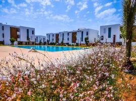 Golf View, bord de mer, Pool, Surf,T3 Nakta à Taghazout, вариант жилья у пляжа в Тагазуте