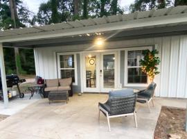 Game Junction, cheap hotel in Montgomery