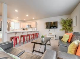 Family-Friendly St George Condo with Community Pools, condominio en St. George