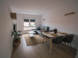 Laxiela Apartment, hotel with parking in O Grove