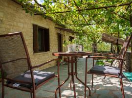 Euaggelias & Cristianas House