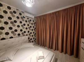 Military Residence apartment, hotel with parking in Dudu