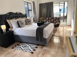 Skyfly Bed & Breakfast, hotel in Manzini