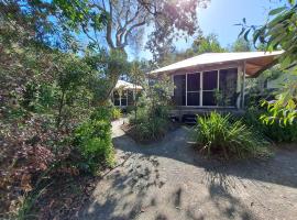 Castaways Moreton Island, room in Bulwer