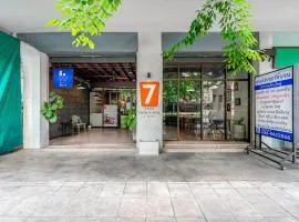 7 Days Premium Hotel at Icon Siam Station - No Parking
