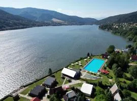 Relaks domki i pokoje nad jeziorem